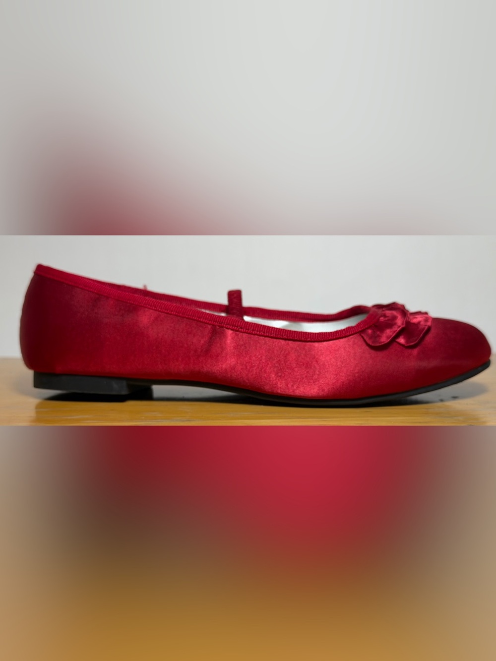 George Red Mary Jane Ballet Flats Size 5 Excellent Condition